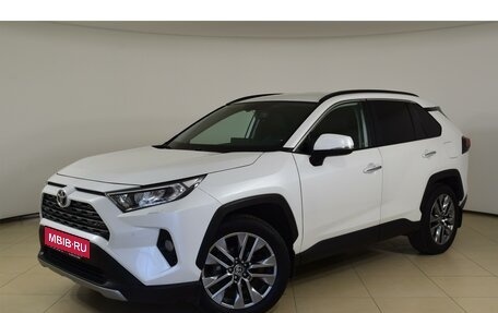 Toyota RAV4, 2019 год, 3 249 000 рублей, 1 фотография