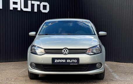 Volkswagen Polo VI (EU Market), 2012 год, 939 000 рублей, 2 фотография