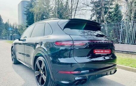 Porsche Cayenne III, 2019 год, 14 700 000 рублей, 5 фотография