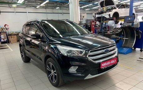 Ford Kuga III, 2019 год, 1 960 000 рублей, 1 фотография