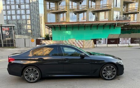 BMW 5 серия, 2018 год, 4 500 000 рублей, 2 фотография