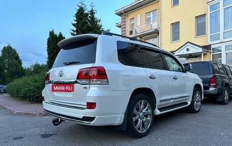 Toyota Land Cruiser 200, 2015 год, 5 000 000 рублей, 5 фотография