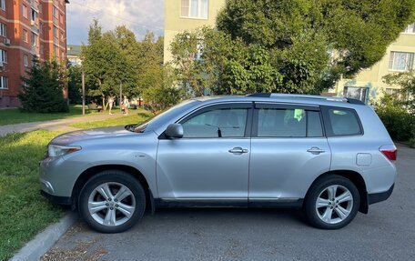 Toyota Highlander III, 2011 год, 1 895 000 рублей, 21 фотография