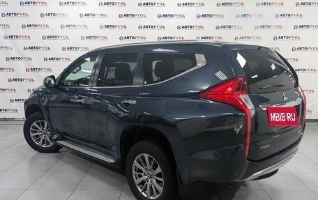 Mitsubishi Pajero Sport III рестайлинг, 2018 год, 3 211 000 рублей, 2 фотография