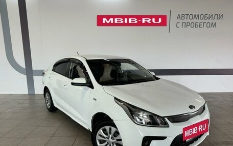 KIA Rio IV, 2018 год, 1 340 000 рублей, 3 фотография