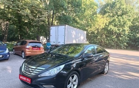 Hyundai Sonata VI, 2012 год, 1 150 000 рублей, 1 фотография