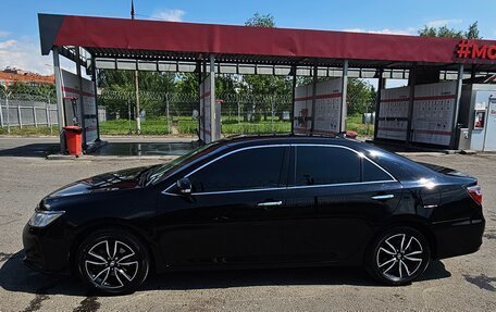 Toyota Camry, 2017 год, 2 850 000 рублей, 8 фотография