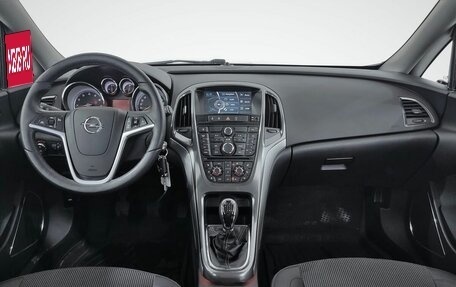 Opel Astra J, 2011 год, 850 000 рублей, 5 фотография