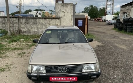 Audi 100, 1987 год, 230 000 рублей, 2 фотография