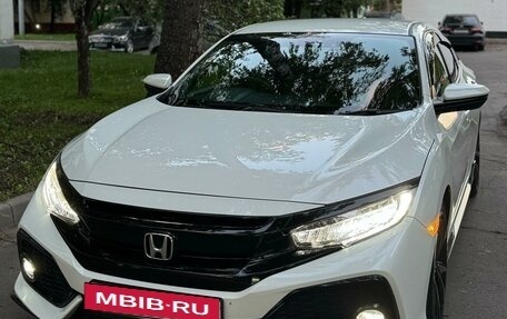 Honda Civic IX, 2018 год, 2 100 000 рублей, 11 фотография