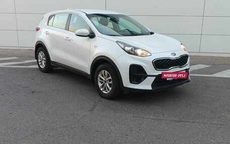 KIA Sportage IV рестайлинг, 2019 год, 2 200 000 рублей, 3 фотография