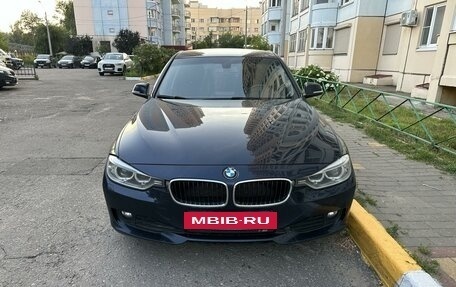 BMW 3 серия, 2013 год, 1 980 000 рублей, 3 фотография