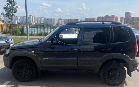 Chevrolet Niva I рестайлинг, 2012 год, 470 000 рублей, 4 фотография