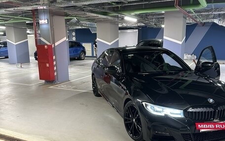 BMW 3 серия, 2019 год, 4 300 000 рублей, 2 фотография