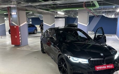 BMW 3 серия, 2019 год, 4 300 000 рублей, 6 фотография