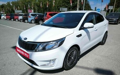 KIA Rio III рестайлинг, 2013 год, 989 000 рублей, 3 фотография