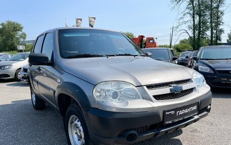 Chevrolet Niva I рестайлинг, 2016 год, 849 000 рублей, 3 фотография