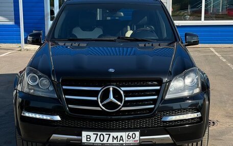 Mercedes-Benz GL-Класс, 2011 год, 1 900 000 рублей, 10 фотография