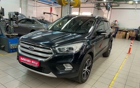 Ford Kuga III, 2019 год, 1 960 000 рублей, 2 фотография