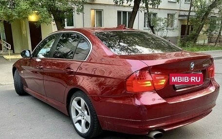 BMW 3 серия, 2011 год, 1 050 000 рублей, 7 фотография