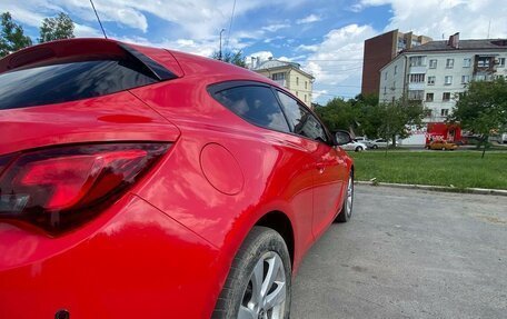 Opel Astra J, 2013 год, 870 000 рублей, 11 фотография