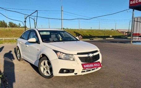 Chevrolet Cruze II, 2012 год, 650 000 рублей, 3 фотография