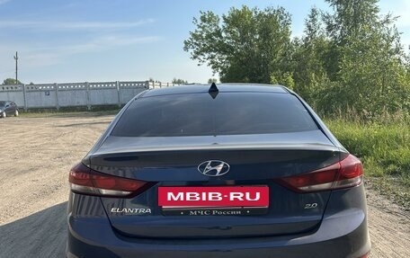 Hyundai Elantra VI рестайлинг, 2018 год, 2 050 000 рублей, 4 фотография