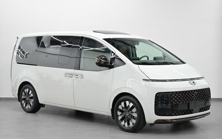 Hyundai Staria, 2021 год, 4 995 000 рублей, 3 фотография