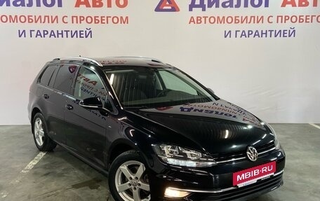 Volkswagen Golf VII, 2018 год, 1 733 000 рублей, 3 фотография