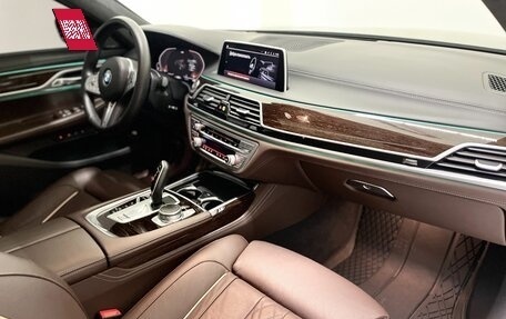 BMW 7 серия, 2020 год, 8 190 000 рублей, 28 фотография