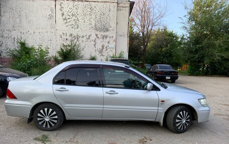 Mitsubishi Lancer VII, 2000 год, 380 000 рублей, 3 фотография