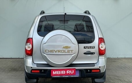 Chevrolet Niva I рестайлинг, 2020 год, 948 000 рублей, 6 фотография