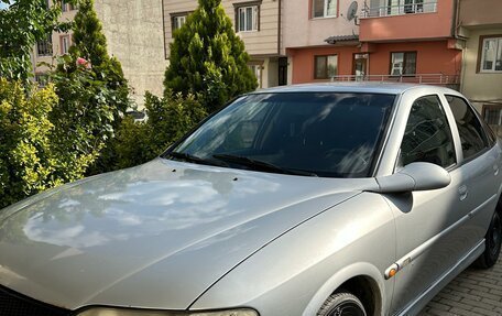 Opel Vectra B рестайлинг, 1999 год, 370 000 рублей, 24 фотография