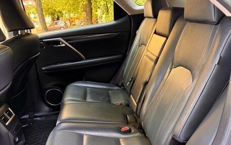 Lexus RX IV рестайлинг, 2017 год, 4 530 000 рублей, 4 фотография