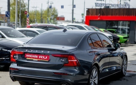 Volvo S60 III, 2018 год, 3 380 000 рублей, 5 фотография