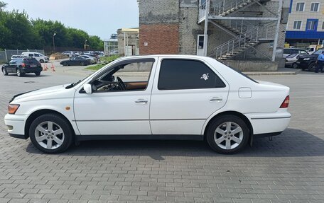 Toyota Vista V30, 2001 год, 560 000 рублей, 5 фотография