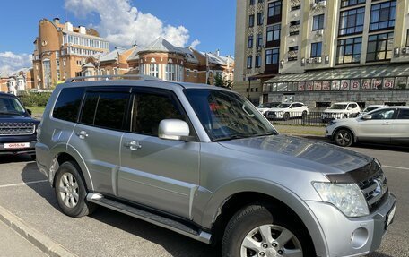 Mitsubishi Pajero IV, 2011 год, 2 390 000 рублей, 1 фотография