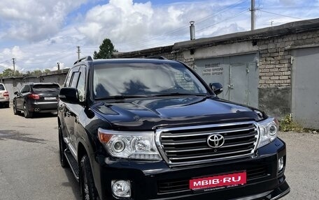 Toyota Land Cruiser 200, 2015 год, 5 500 000 рублей, 1 фотография