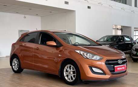 Hyundai i30 II рестайлинг, 2015 год, 1 579 000 рублей, 3 фотография