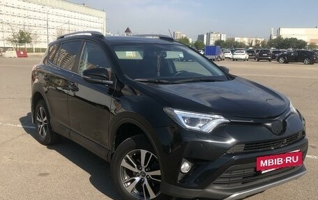 Toyota RAV4, 2019 год, 2 655 000 рублей, 7 фотография