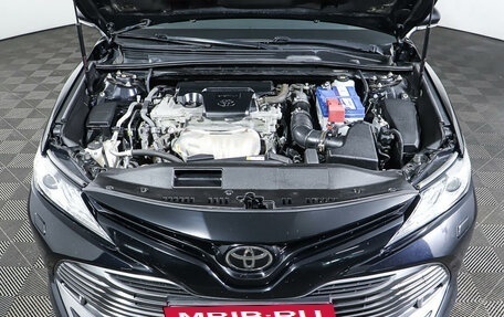 Toyota Camry, 2018 год, 3 348 000 рублей, 9 фотография