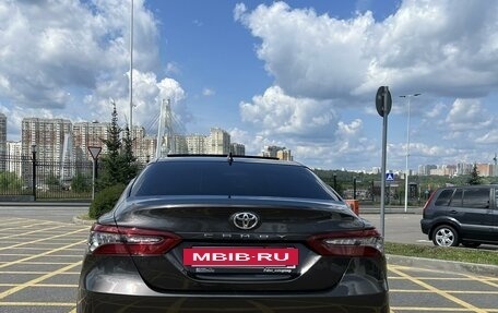 Toyota Camry, 2022 год, 3 979 000 рублей, 3 фотография