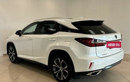 Lexus RX IV рестайлинг, 2016 год, 4 300 000 рублей, 6 фотография