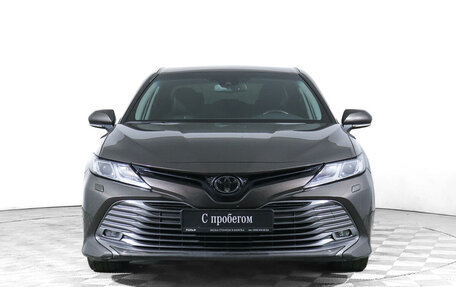 Toyota Camry, 2020 год, 3 456 000 рублей, 2 фотография