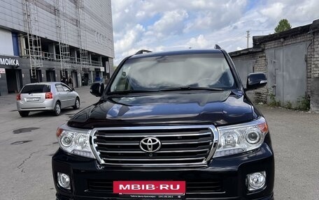 Toyota Land Cruiser 200, 2015 год, 5 500 000 рублей, 3 фотография