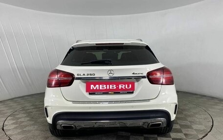 Mercedes-Benz GLA, 2017 год, 2 370 000 рублей, 6 фотография