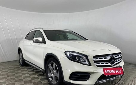 Mercedes-Benz GLA, 2017 год, 2 370 000 рублей, 3 фотография