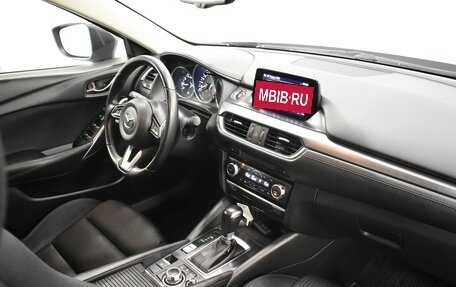 Mazda 6, 2018 год, 1 990 000 рублей, 5 фотография