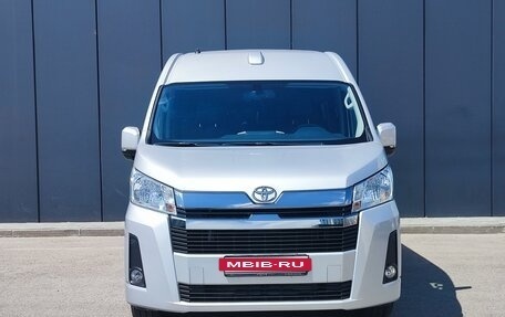 Toyota HiAce H300, 2021 год, 6 500 000 рублей, 2 фотография