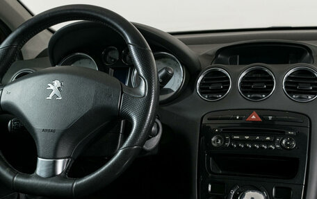 Peugeot 308 II, 2011 год, 677 000 рублей, 12 фотография
